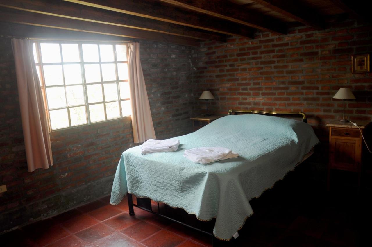 La Toma Complejo De Montana - Cabanas Y Habitaciones En Hosteria Mina Clavero Exterior foto